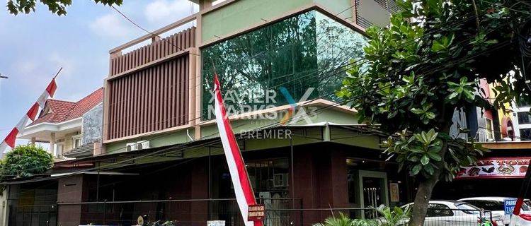 T079 Ruko Premium Hook Lokasi Strategis di Jalan Raya Sulfat, Blimbing Kota Malang 1