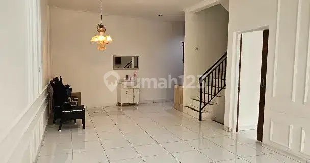 J Di sewakan Rumah Cluster Purisaraswati Luas tanah 90 1