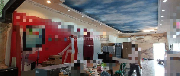 Ruko tengah kota Semarang strategis dekat simpang lima dekat mall Paragon siap pakai disewakan di Gajahmada Semarang tengah 1