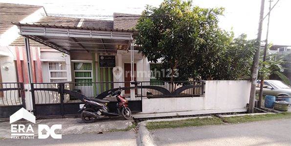 Rumah minimalis tengah kota Semarang siap huni dekat LIK Kaligawe dijual di Ganesha Utara Pedurungan Semarang timur 1