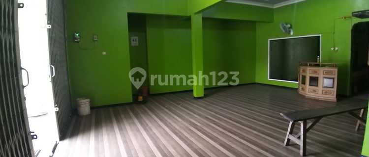 Rumah tengah kota Ungaran strategis bisa untuk usaha di jalan raya dekat tol dijual di Diponegoro Ungaran barat kab Semarang 1