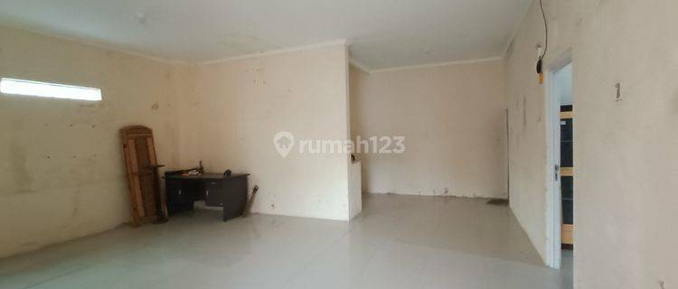 Rumah tengah kota Semarang siap pakai dekat kampus Undip disewakan di Tembalang Semarang selatan 1