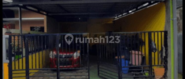 Ready-to-Occupy Central Semarang House in Jangli Perbalan South, Candisari, South Semarang 1