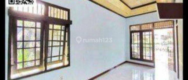 Rumah tengah kota Semarang siap huni dekat simpang lima dekat Mt Haryono Java mall dijual di Taman blimbing Peterongan Lamper Semarang tengah 1