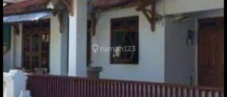 Rumah tengah kota Salatiga siap huni dekat kampus UKSW dijual di Ringinsari Argomulyo Salatiga 1