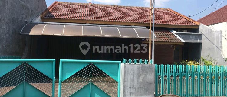 Central Semarang City House Near Gayamsari Toll Gate Close to Majapahit Suitable for Office House Warehouse in Beruang Raya Gayamsari East Semarang 1