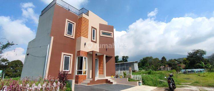 Rumah Villa Cijeruk Bogor view Gunung Salak 1