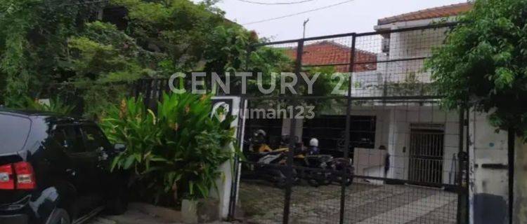 BANGUNAN TEMPAT USAHA HITUNG TANAH DI PINGGIR JALAN RAYA TEBET 1