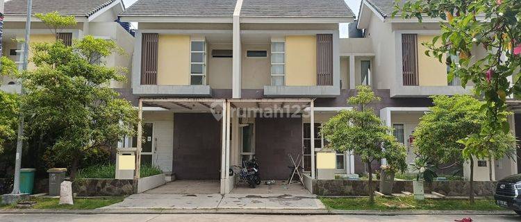 Rumah 2 Lantai Jalan Lebar di Cluster Samata Harapan Indah Bekasi 1