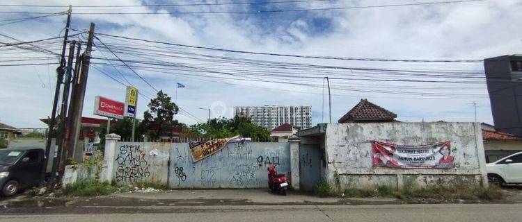 Gudang di Jalan Raya Perjuangan Bekasi Utara 1