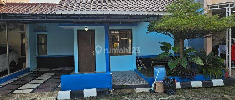 Dijual Rumah Di Dalam Komplek Perumahan Golden Cinere Dekat Dengan Tol Krukut Dan Tol Krukut. Bebas Banjir 1