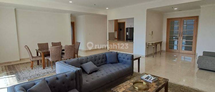 Disewakan Senayan Residence Apartment Rare Unit 4 Bedrooms 1