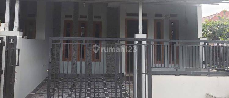 Best Price 3BR House at Perumahan Mahoni By Travelio Realty 1