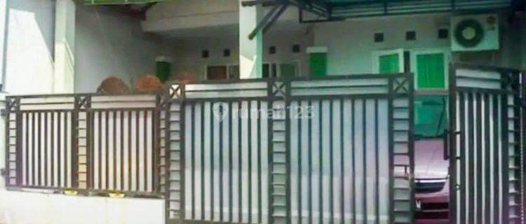 2br Unfurnished House At Perumahan Graha Cilebut By Travelio Realty 1