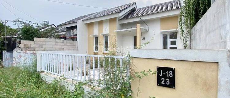 2br House At Taman Anggun Sejahtera 5 By Travelio Realty 1