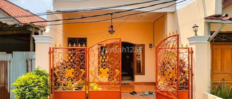 2br House At Kramat Jati Jakarta By Travelio Realty 1