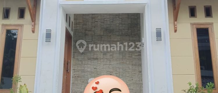 House in Slawi Near Susilo Hospital 1