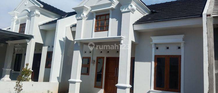 Rumah SHM Baru  di sapphire rwsidence tegal 1