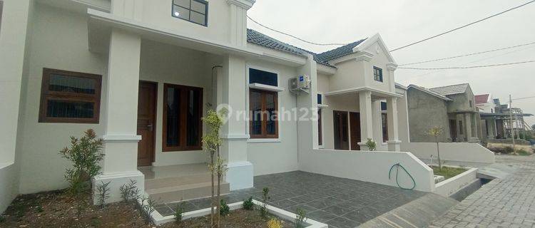 Rumah Baru Di Saaphire Tegal 1