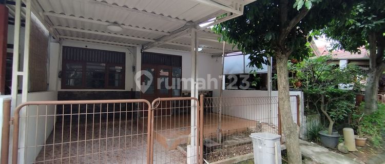 Rumah Sewa Siap Huni di Kemang Pratama Bagus 1