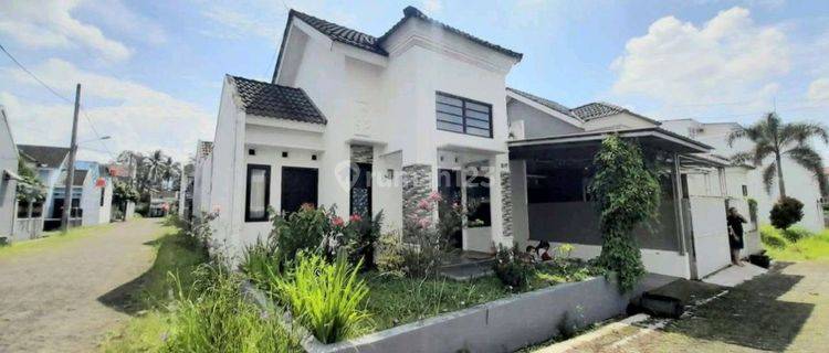 Rumah Hook Siap Huni Di Perumahan Purwokerto 1