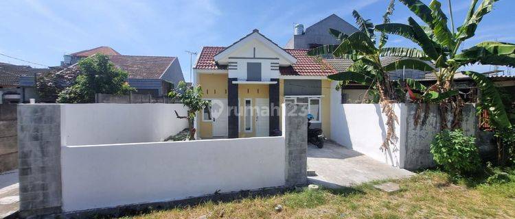 Jual Rumah Full Renovasi Perum Tropodo Waru Sidoarjo 1