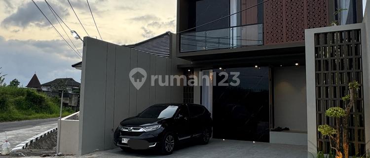 Rumah Baru Mewah Yogyakarta Minomartani 1