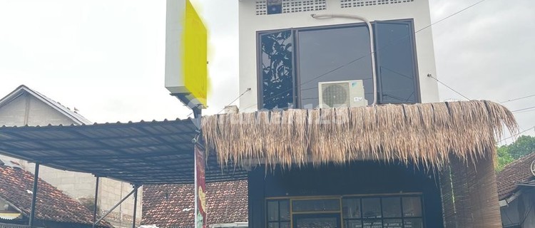 Shop House and Coffee Shop in Brajan, Tamantirto, Kasihan, Bantul, Yogyakarta 1