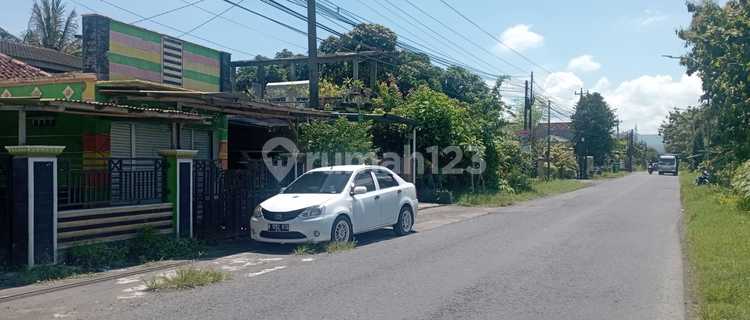 Spacious House in Sabdodadi, Bantul, Jogja 1