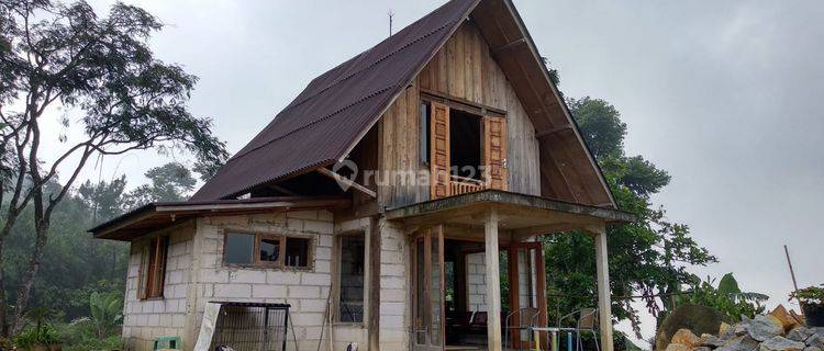 Villa Kebun Di Kaki Gunung Salak, Pamijahan, Bogor, Jawa Barat 1