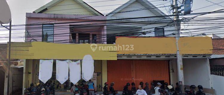 Disewakan Ruko 2 Lantai Di Gejayan Harga Rendah  1