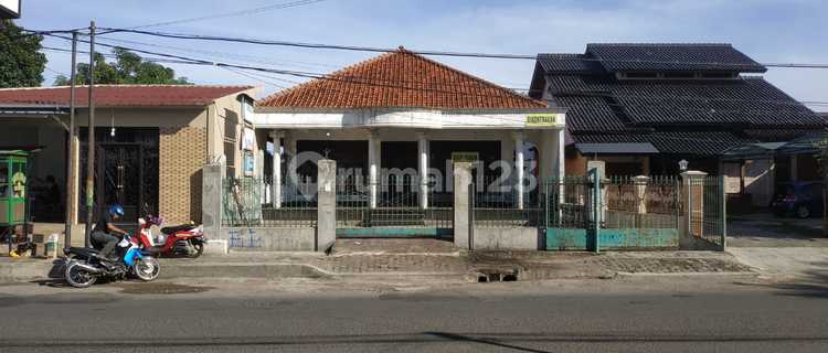 Large Ruko in Rajagaluh Lor, Rajagaluh, Majalengka, West Java 1