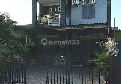 Dijual Rumah 2 Lantai Strategis Area 1