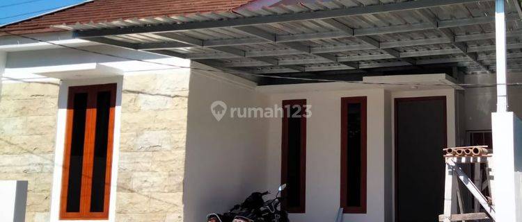 Dijual Rumah Siap Huni di Purwomartani 1