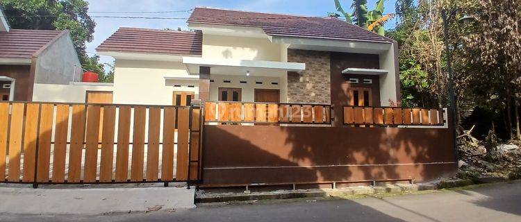 Rumah Minimalis Lingkungan Asri Dan Sejuk Sleman 1