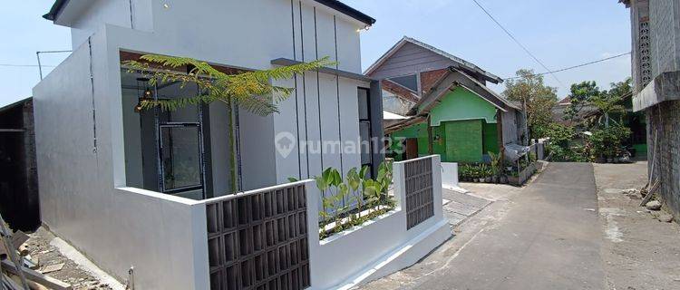 Dijual Rumah Baru Siap Huni Di Dekat Kampus Uii Jakal Dan Rs Gramedika Jakal Km 12,5 Sleman 1