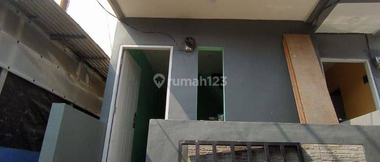 Rumah Petakan 2 Lantai Akses 2 motor di Cipulir Jakarta Selatan  1