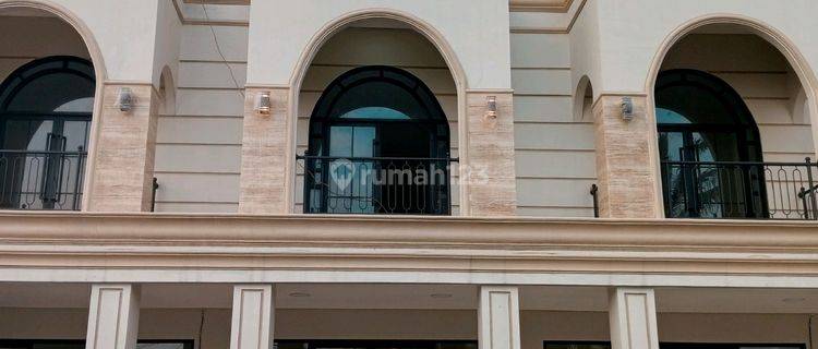 Dijual Ruko Baru 4 Lantai Parkir Luas Dan Strategis Di Jaksel 1