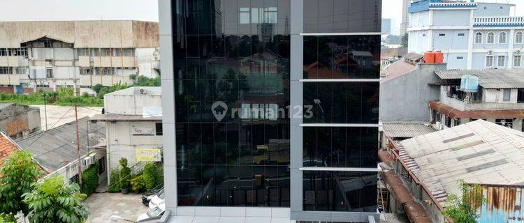 Jual Gedung Baru Strategis Cawang Dgn Lift Jakarta Timur 1