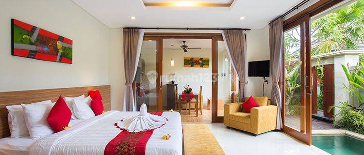 14 Private Luxury Villas embellished with minimalist tropical gardens in Great Location Gianyar 1