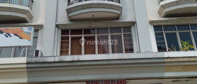 Ruko 4 Lantai Lokasi di Komplek Simprug Gallery, Kebayoran Lama, Jakarta Selatan 1