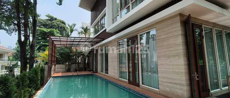 Elite Residential House in Simprug Area, South Jakarta 1