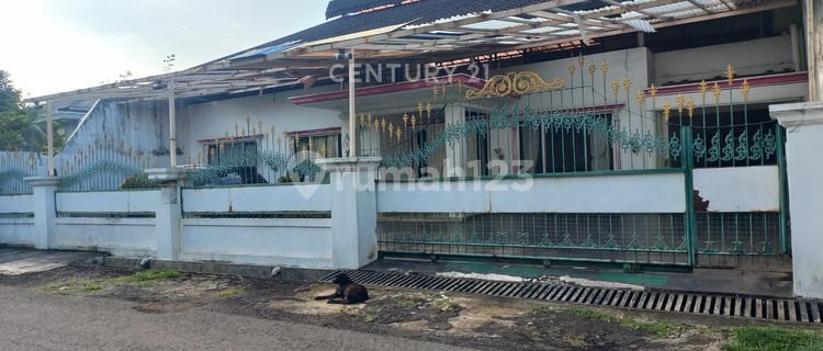 Dijual Rumah Tua SHM di Permata Hijau Jakarta Selatan 1