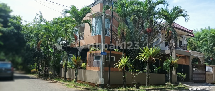 Nice fully furnished house, Laguna Cibubur complex 1