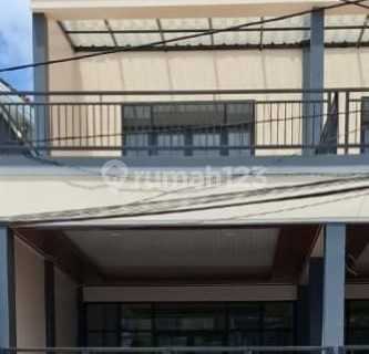 New Ready-to-Occupy Modern Shop House (Ruko) in Villa Melati Mas Area 1