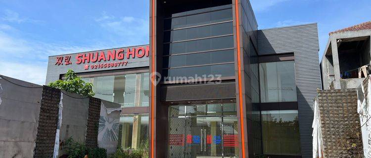 Gedung Kantor Showroom Lokasi Strategis Raya Legok Kelapa Dua 1