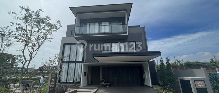 Layton At Nava Park Cluster Mewah Modern Terbaru Kawasan BSD 1