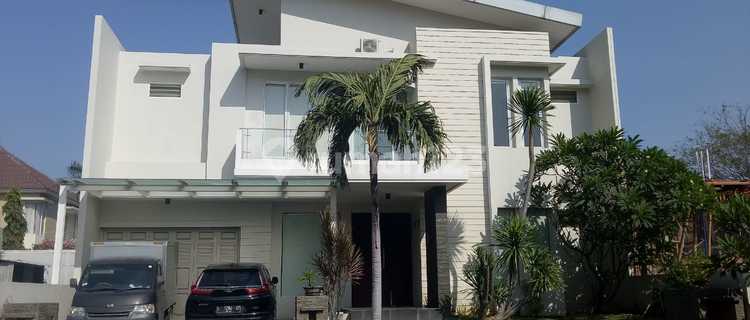 Nice 2-Story House with SHM in Pakuwon Indah, Ready to Occupy 1