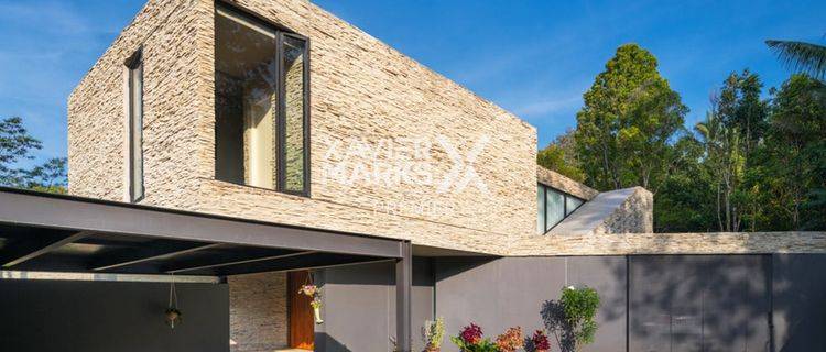 Rumah American Style Bonus Furnish di Kebobang Wonosari Malang 1