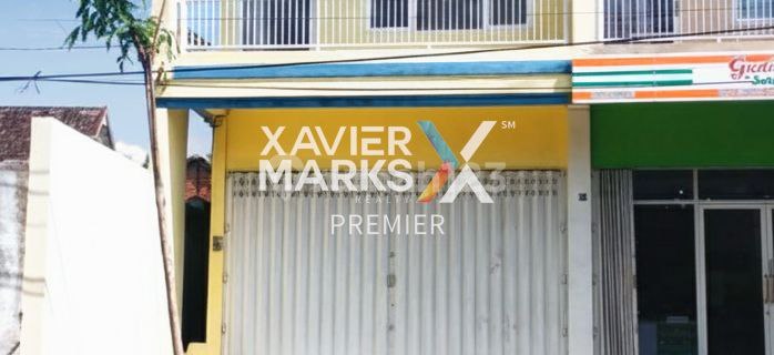 2-Storey Shophouse Ideal for Business, One Step from Batu City Square, Ready to Generate Profit 1